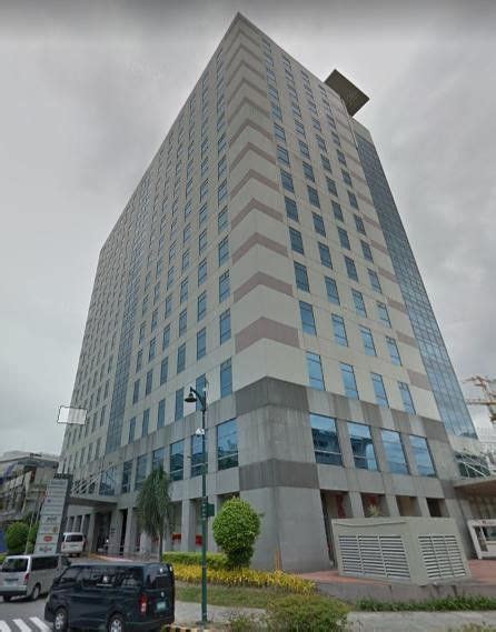 bpo companies in mckinley hill taguig|Commerce and Industry Plaza .